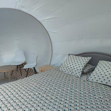 Cele Bulles Etoilees Hotel Brengues Exterior photo